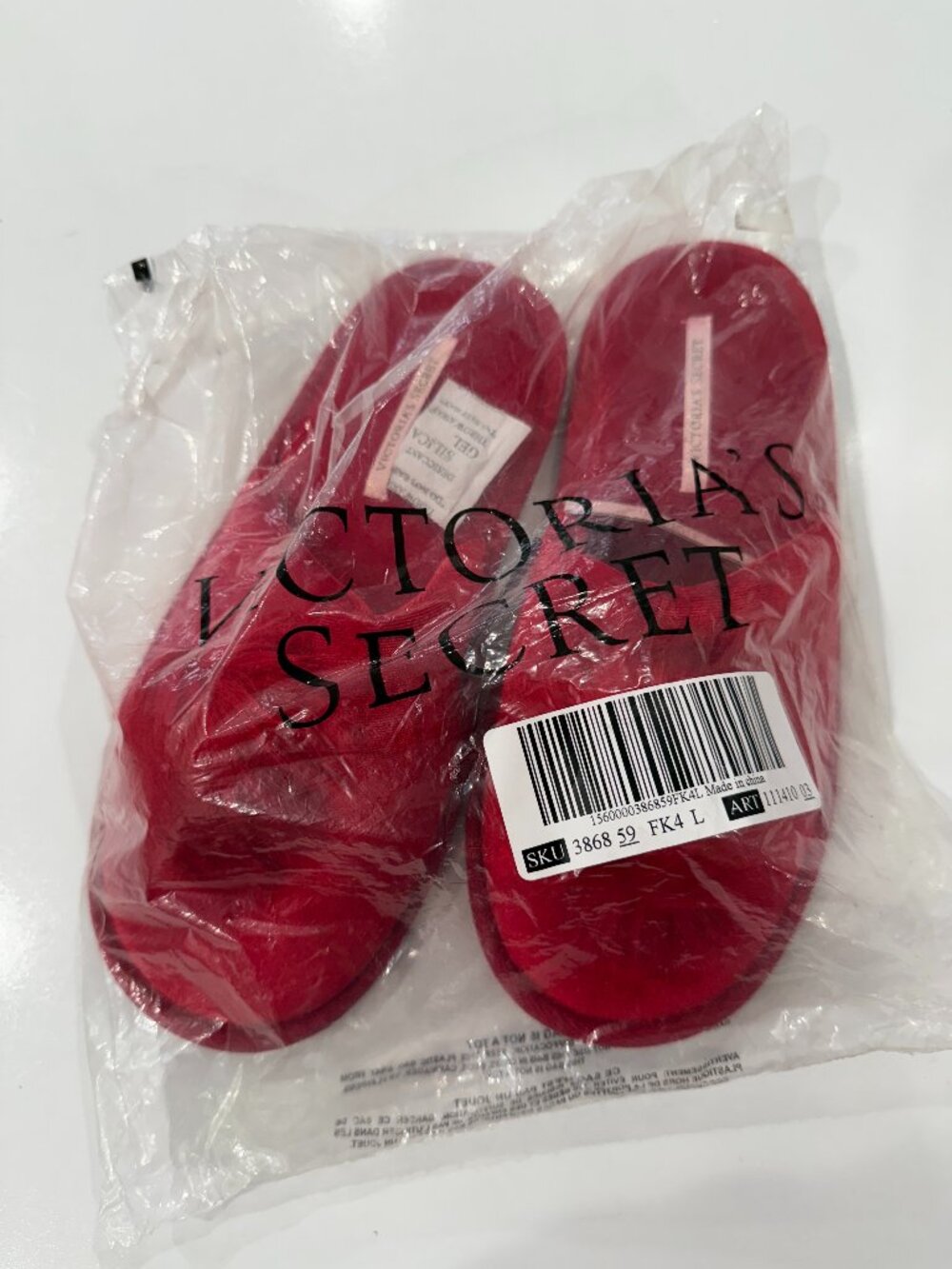 Victoria's Secret Red Pom Pom Slippers Slip-On Size Large L (9/10) NWT NEW